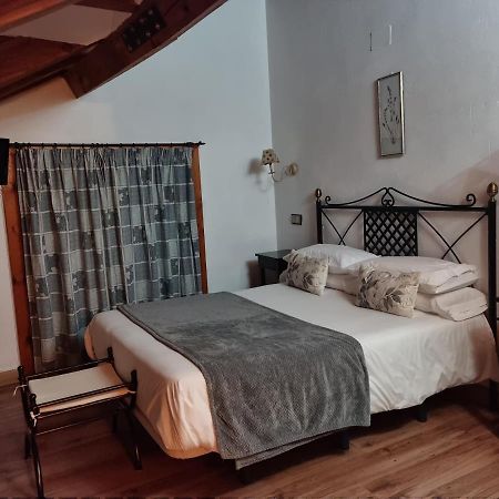 Bed and Breakfast Puerta Al Duraton Sebúlcor Zewnętrze zdjęcie