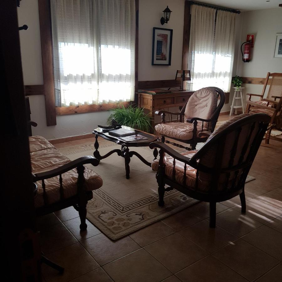 Bed and Breakfast Puerta Al Duraton Sebúlcor Zewnętrze zdjęcie